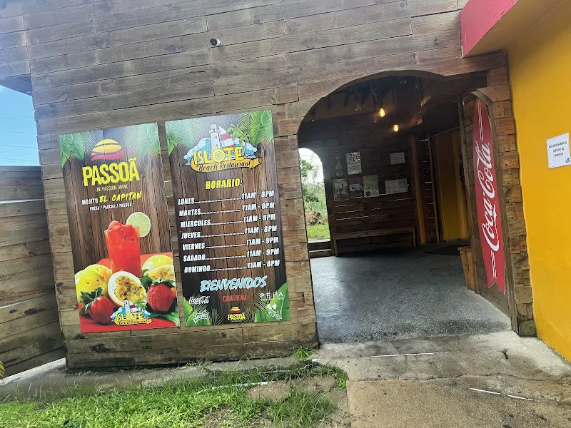 Islote Beach Restaurant