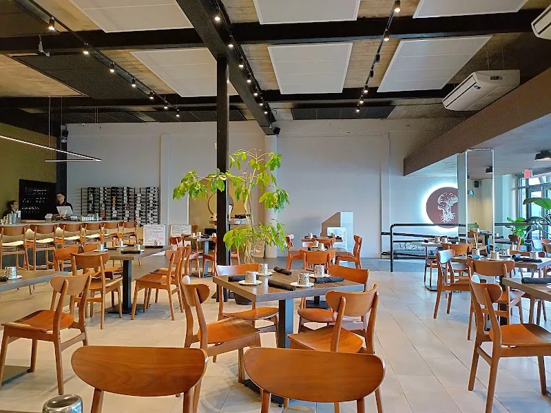 Raíces Restaurant