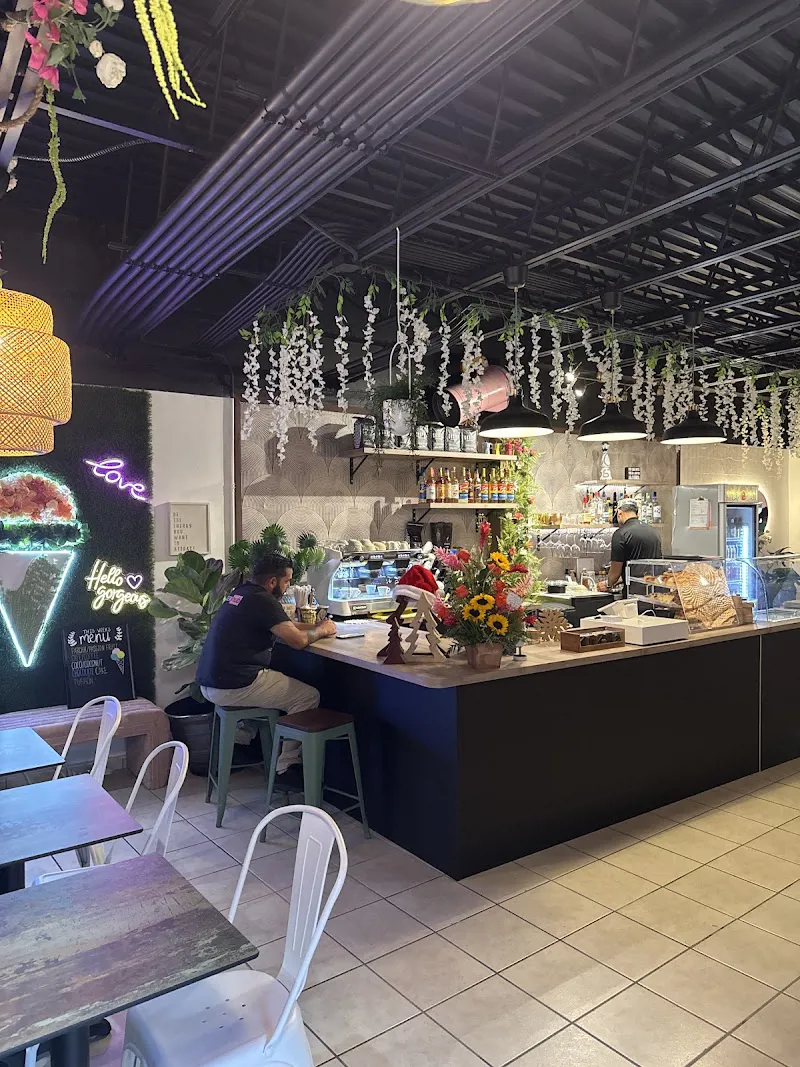 Cold Wave Brunch & Bar