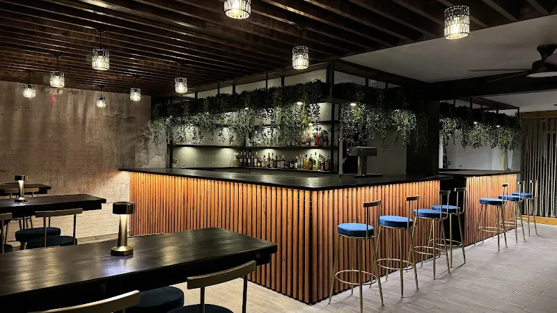 1995 Bar & Tapas