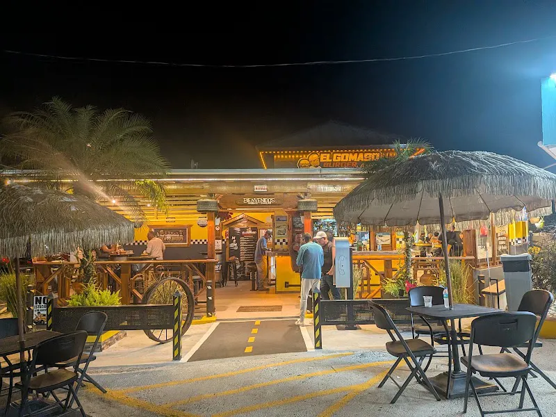 El Gomaso Burger Bar & Grill