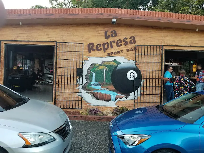 La Represa Sport Bar
