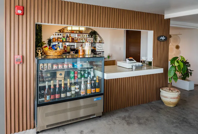 Kelly's Coffee & Wine Bar