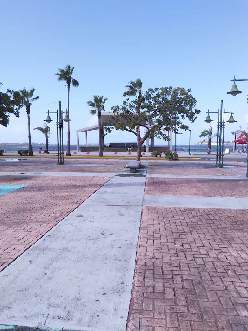 Kioscos del Malecón de Cataño