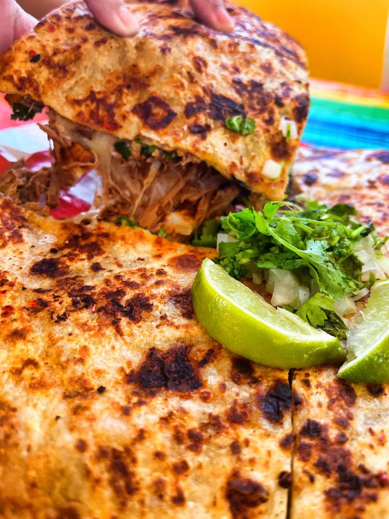 El MEZCAL Taqueria Mexicana