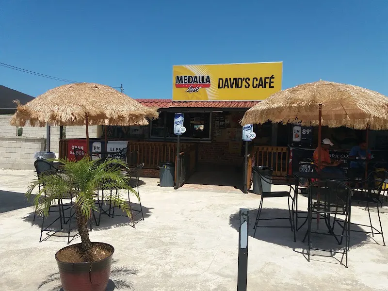 Davids Cafe