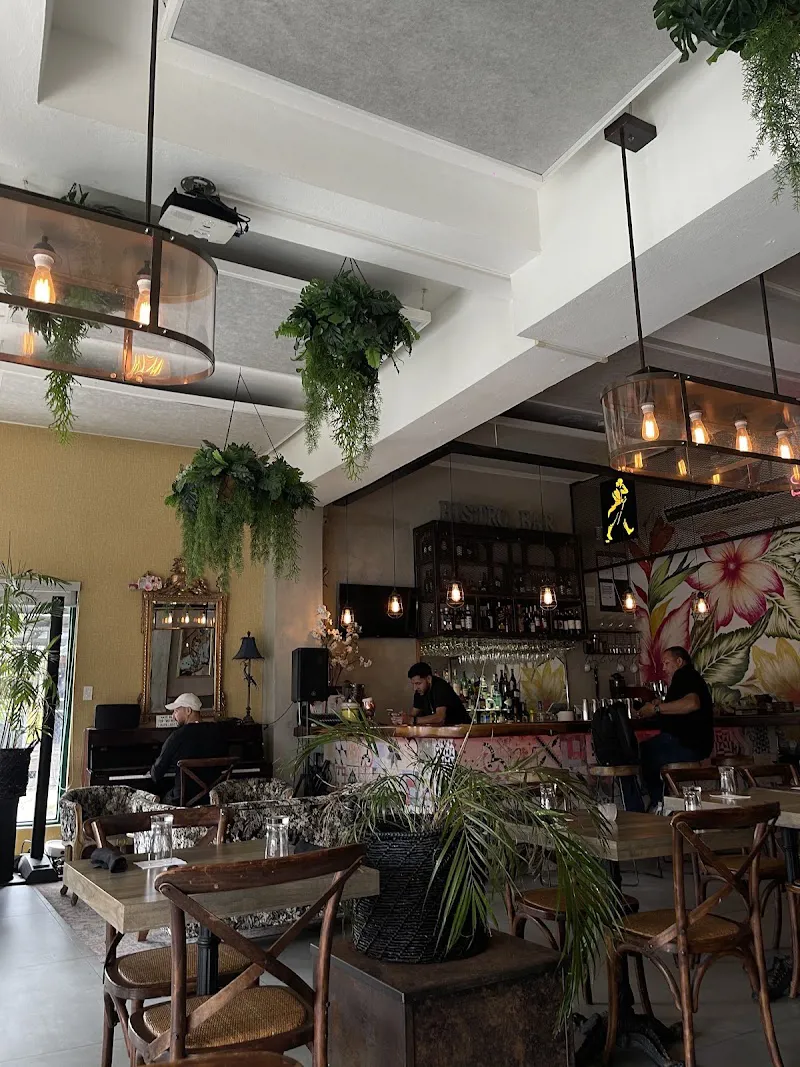 Sabrina Brunch & Bistro Bar