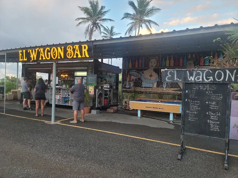 Jobos Food Truck Alley Isabela